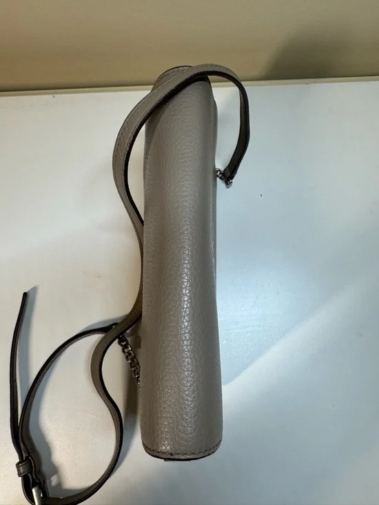 Tory Burch Britton Adjustable Shoulder/Crossbody in French Gray - EUC - Picture 6 of 13